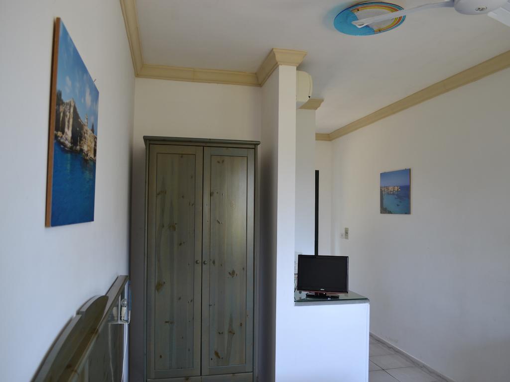 Resort La Brunese Torre dell'Orso Zimmer foto